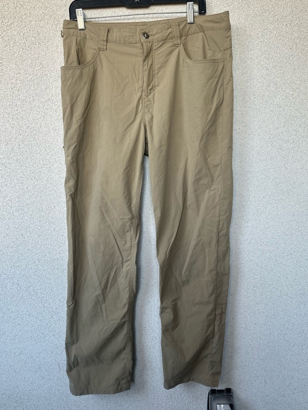 Patagonia Men’s Hiking Pants Size 34 Khaki Tan Outdoor Nylon